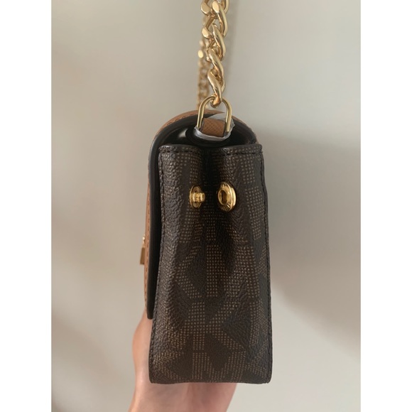 Michael Kors Tina Small Clutch